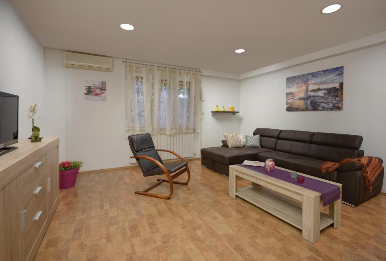Apartment Tea Пула Экстерьер фото